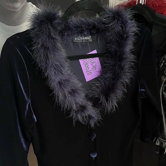 1990s goth velvet fluff button up - Picture 1 of 3